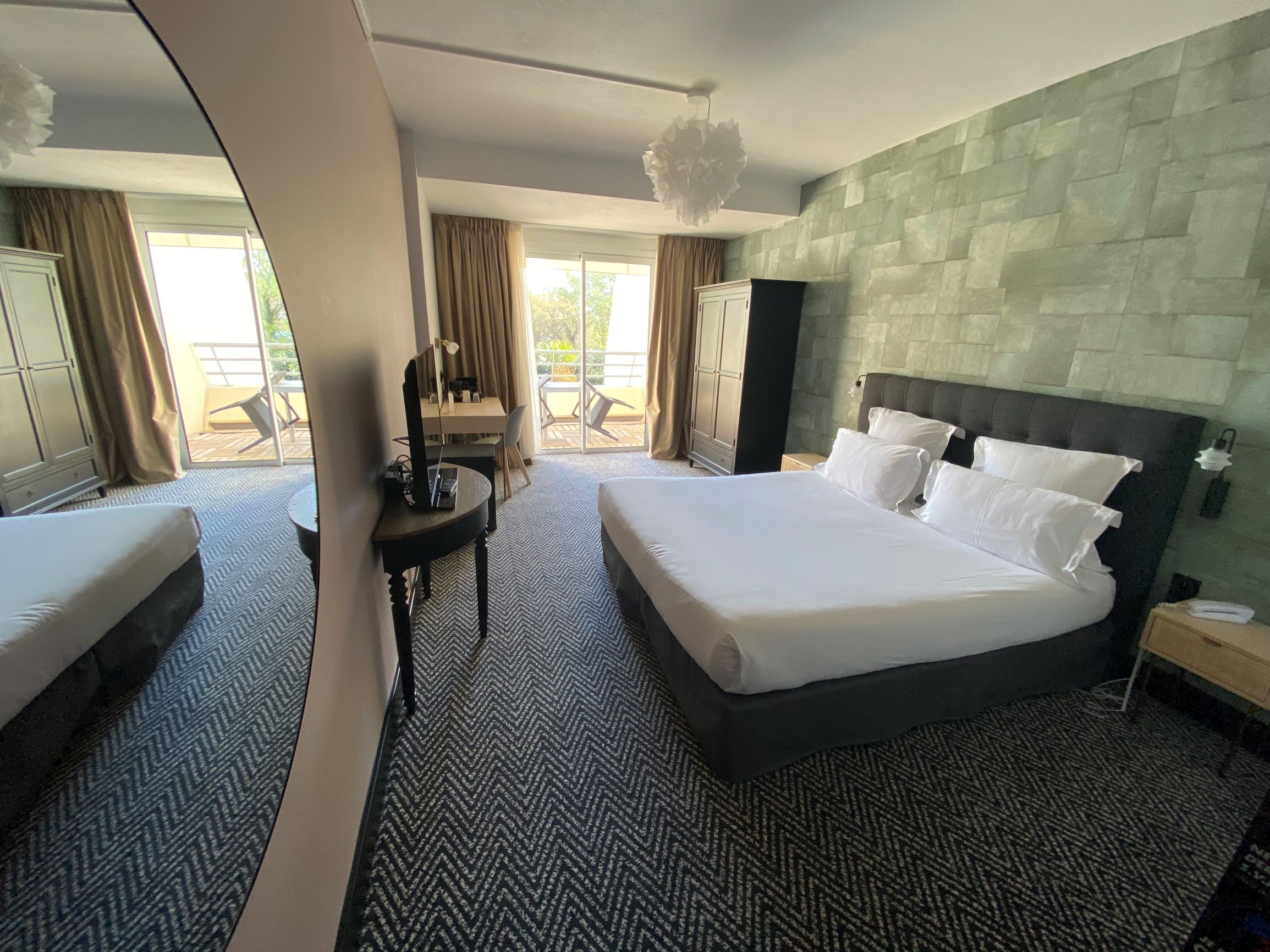 488/Photos/Chambres/chambre_prestige_premium_1er_etage.jpg